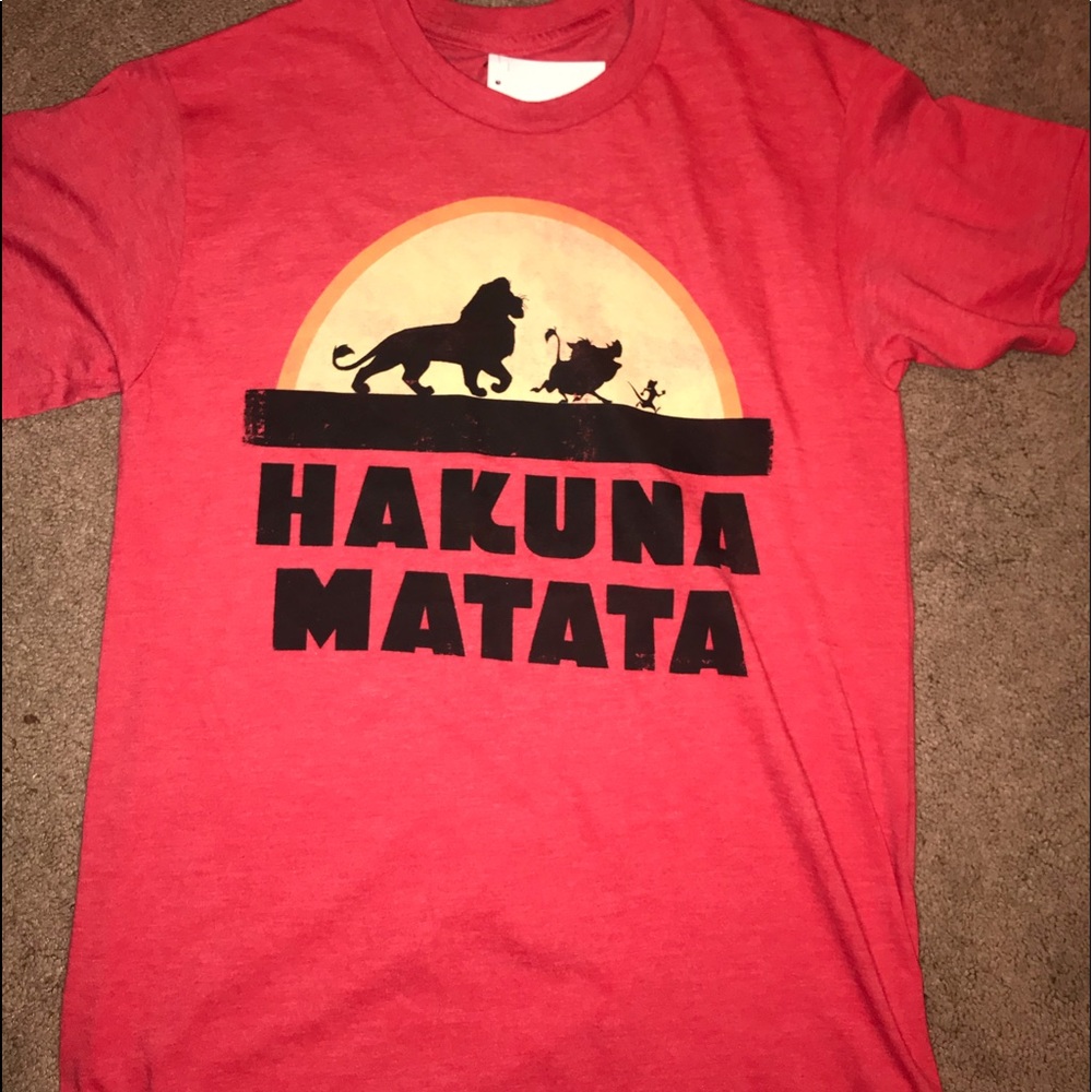 ‘Hakuna Matata’ Tee